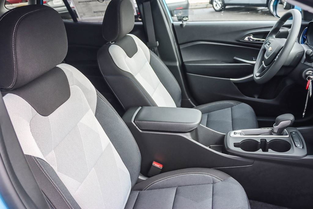 New 2026 Chevrolet Trax LS w/ LS Convenience Package image 15