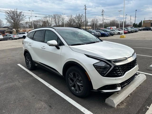 Certified 2023 Kia Sportage SX Prestige AWD/4WD image 2