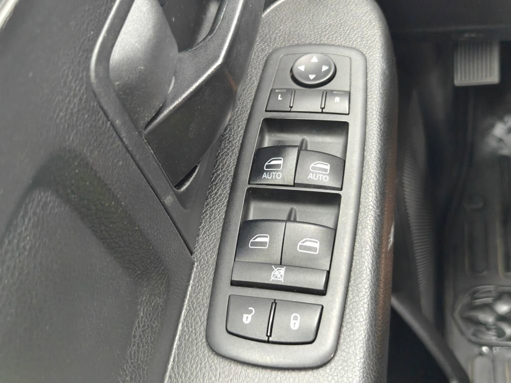 Used 2019 RAM 1500 ST w/ SXT Plus Group AWD/4WD image 41