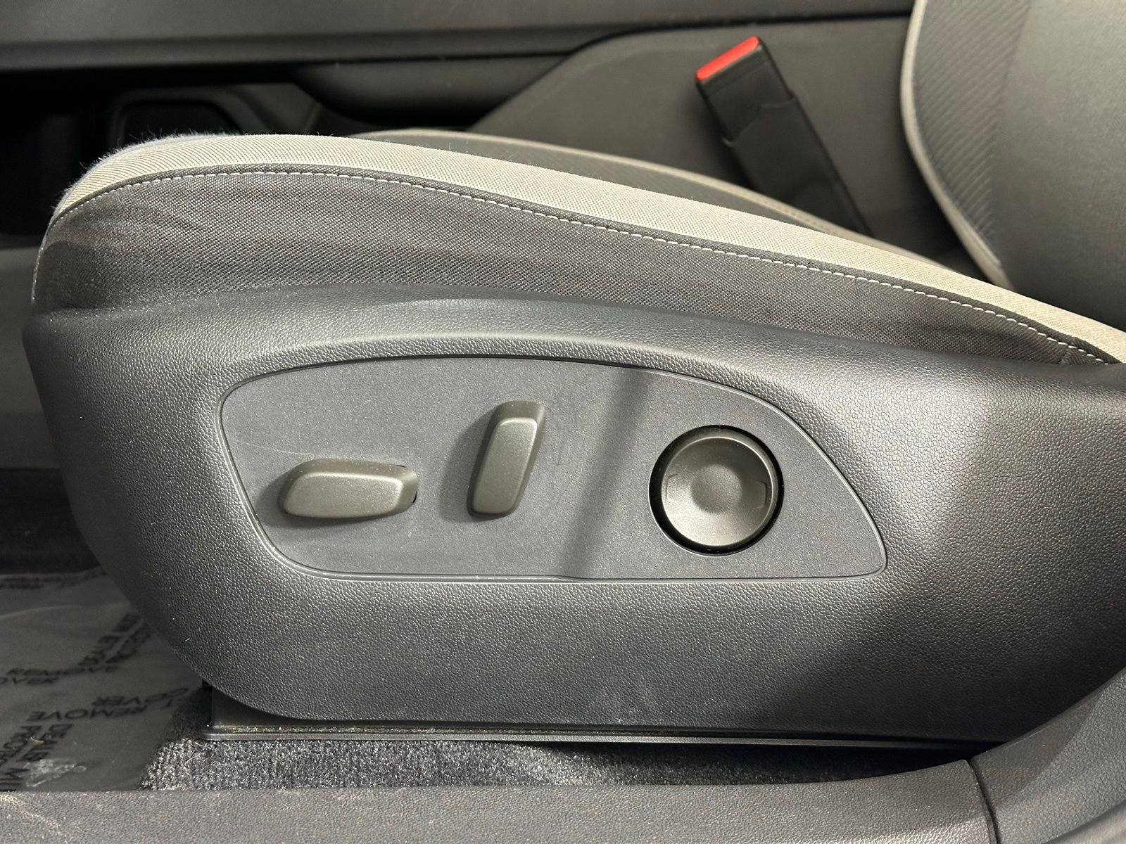 Used 2024 Honda Prologue EX image 7