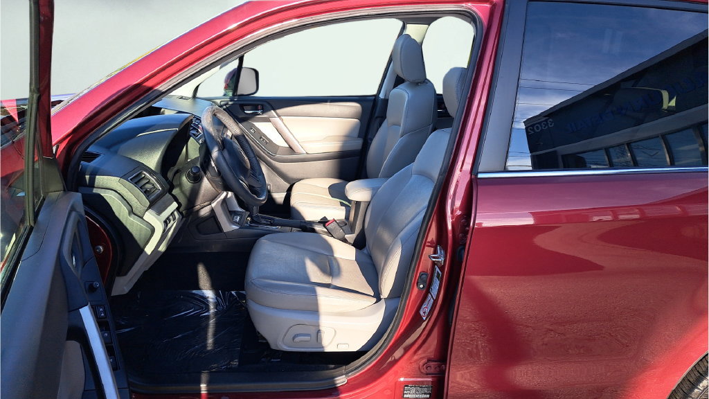 Used 2016 Subaru Forester 2.5i Touring w/ Eyesight & Navigation System AWD/4WD image 10