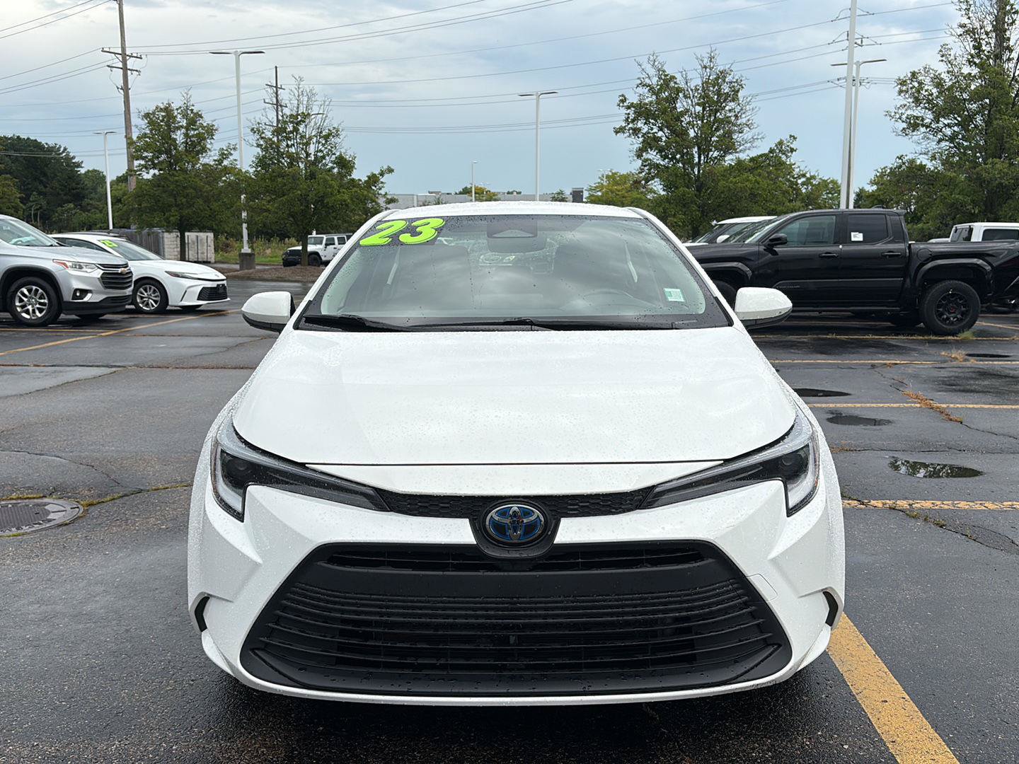 Used 2023 Toyota Corolla LE AWD/4WD image 30