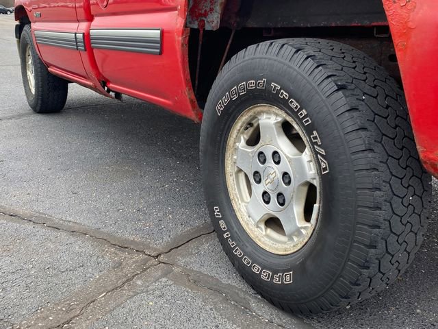 Used 1999 Chevrolet Silverado 1500 LS w/ Firm Ride Suspension Pkg image 13