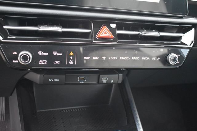 New 2026 Kia Niro EX image 28