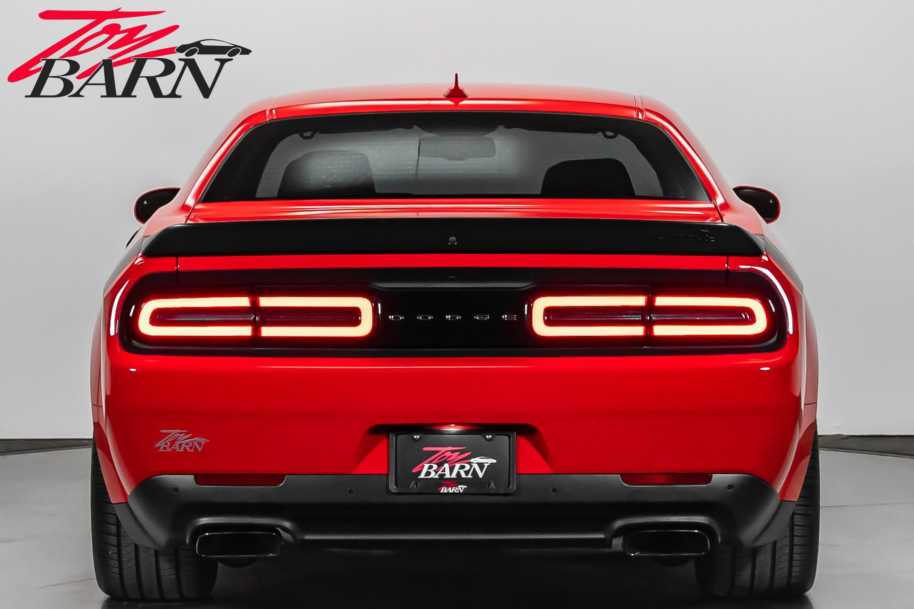 Used 2023 Dodge Challenger SRT Hellcat image 4