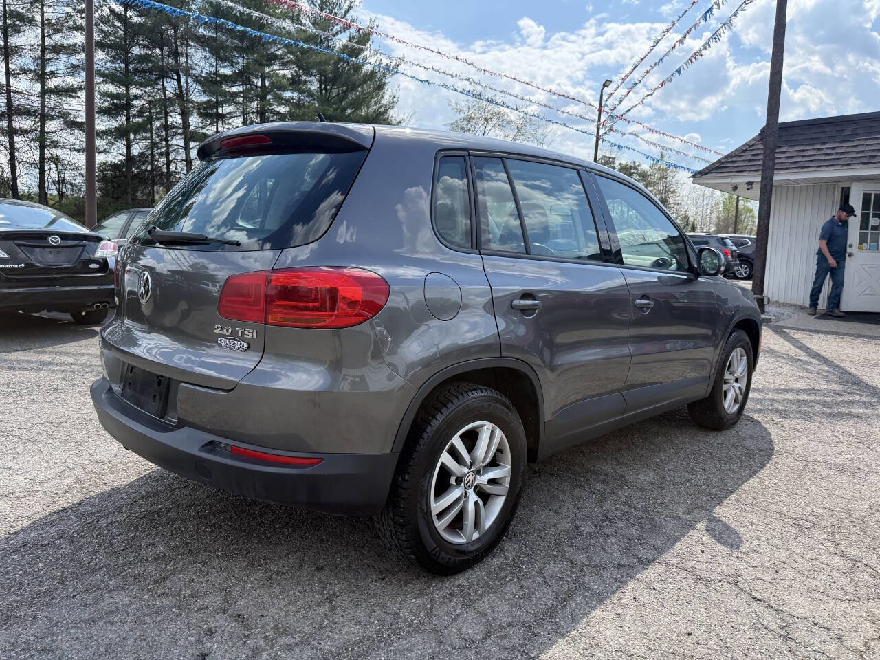 Used 2012 Volkswagen Tiguan S AWD/4WD image 3