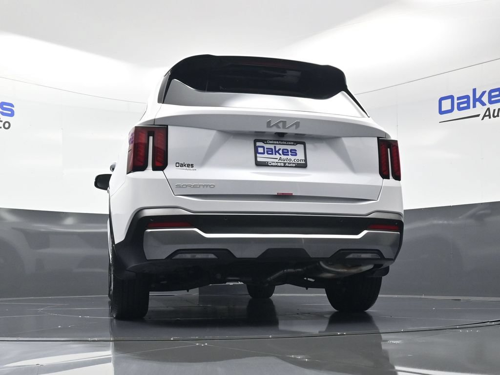 New 2025 Kia Sorento S w/ Panoramic Sunroof Package FWD image 40