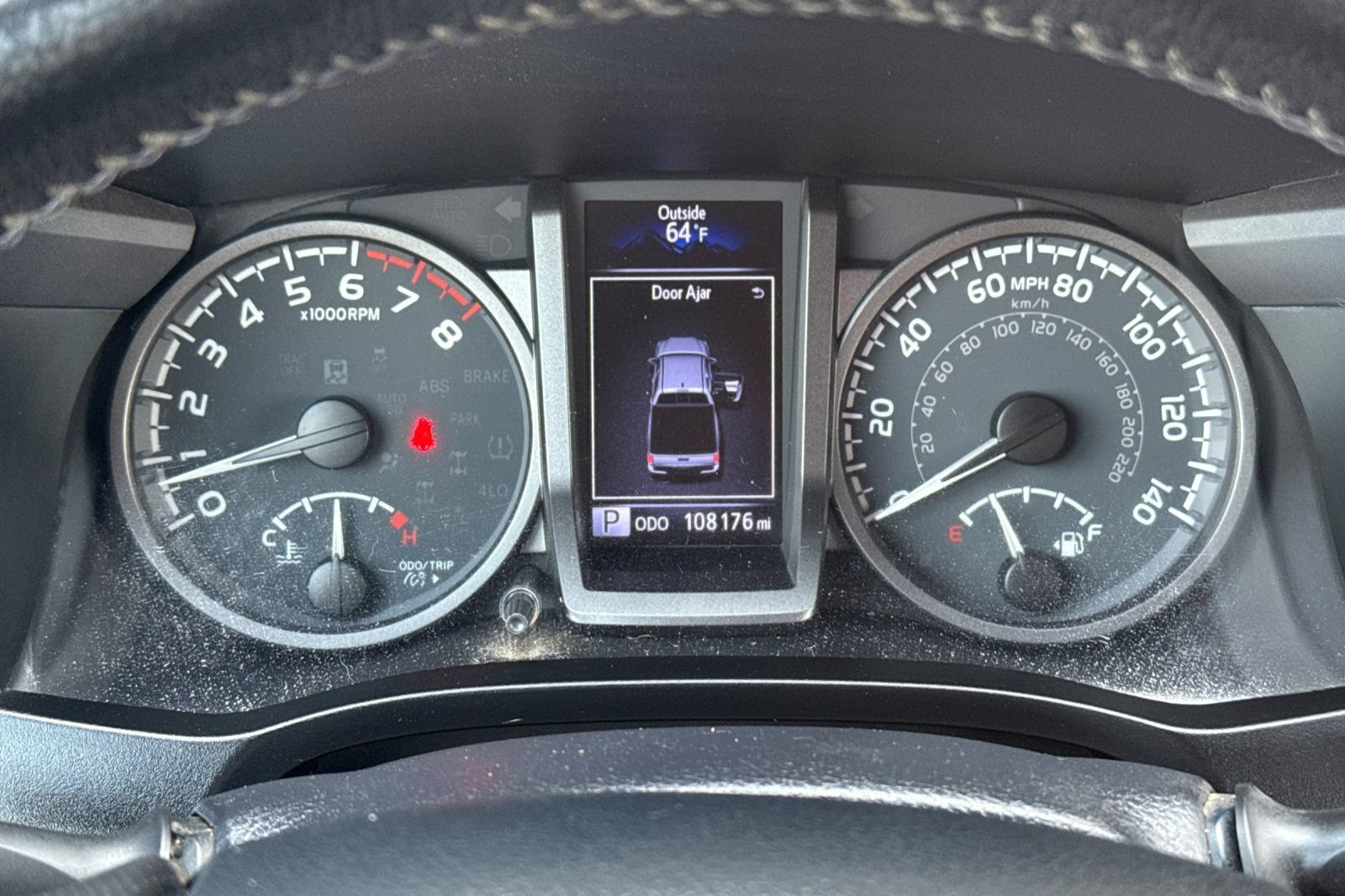 Used 2020 Toyota Tacoma TRD Off-Road w/ TRD Premium Off Road Package AWD/4WD image 39