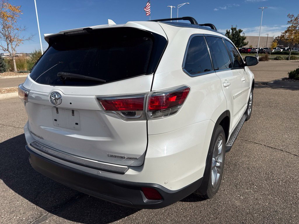 Used 2016 Toyota Highlander Limited AWD/4WD image 5