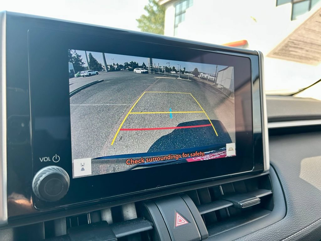 Certified 2025 Toyota RAV4 XLE AWD/4WD image 23