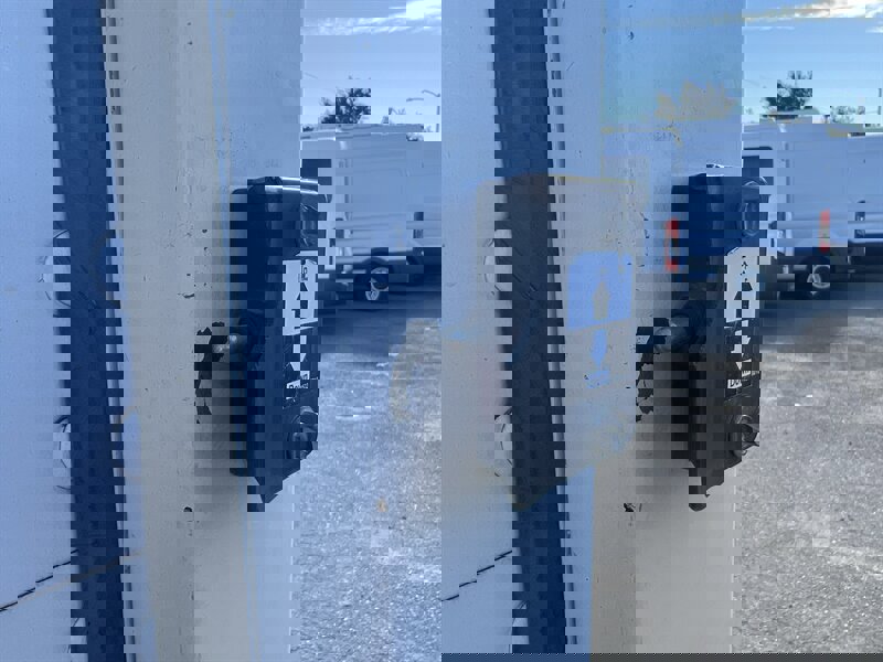 Used 2019 Ford E-450 and Econoline 450 Super Duty w/ Power Windows & Locks Group image 10