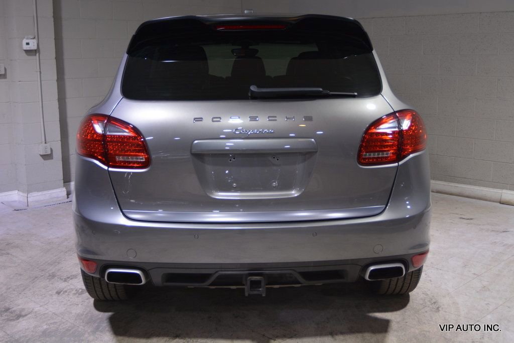 Used 2013 Porsche Cayenne image 36