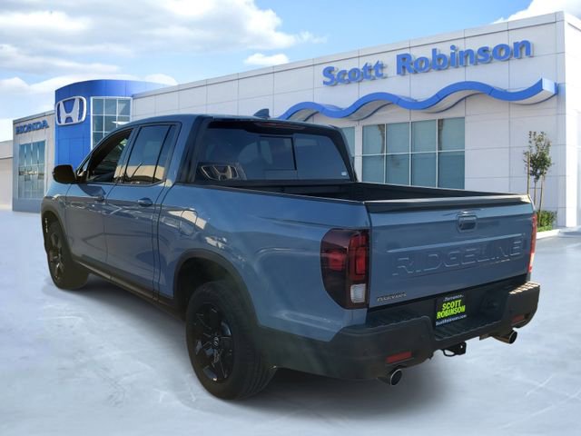 Certified 2025 Honda Ridgeline Black Edition image 3
