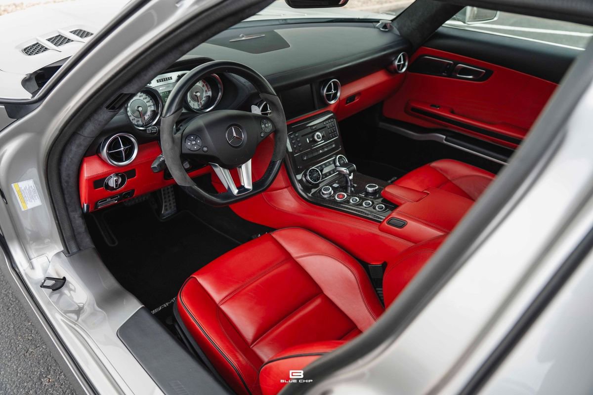 Used 2011 Mercedes-Benz SLS AMG Coupe image 40