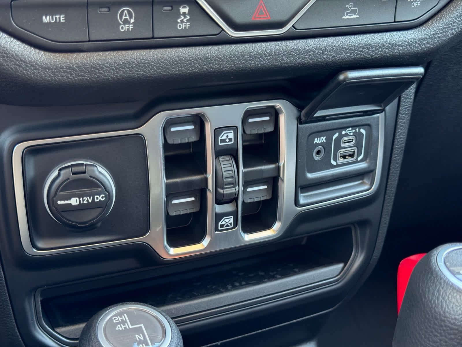 Used 2025 Jeep Wrangler Unlimited Sport AWD/4WD image 66