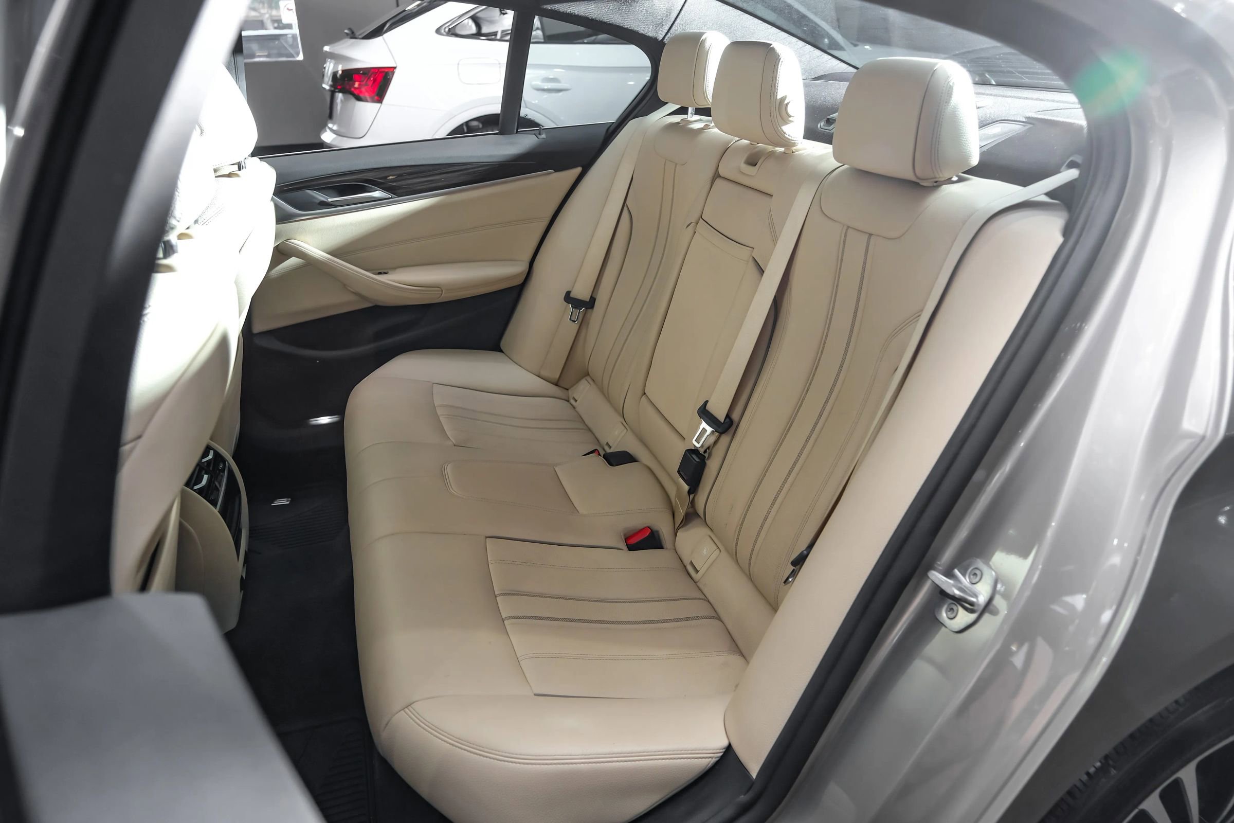 Used 2019 BMW 540i xDrive AWD/4WD image 49