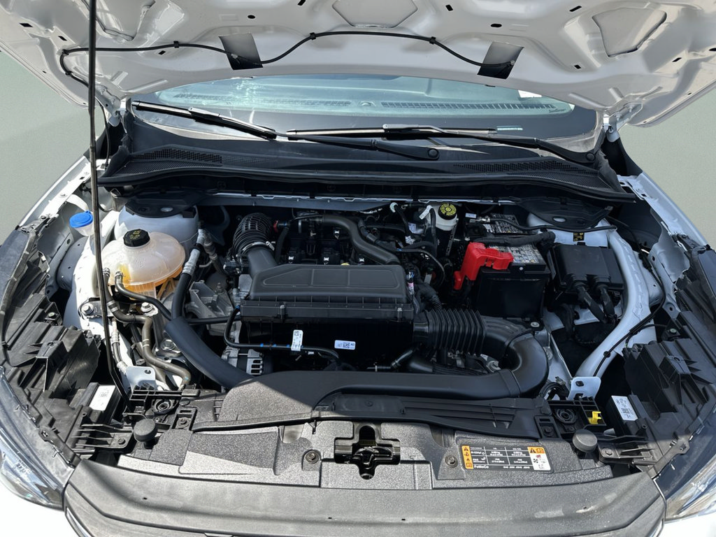 Used 2025 Ford Escape Active FWD image 39