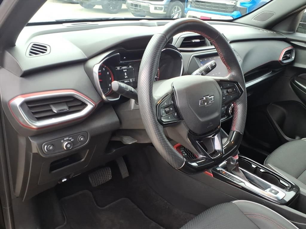 Used 2023 Chevrolet TrailBlazer RS image 18