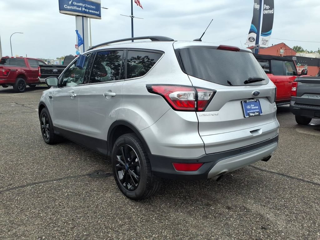 Certified 2017 Ford Escape SE w/ SE Leather Comfort Package FWD image 8