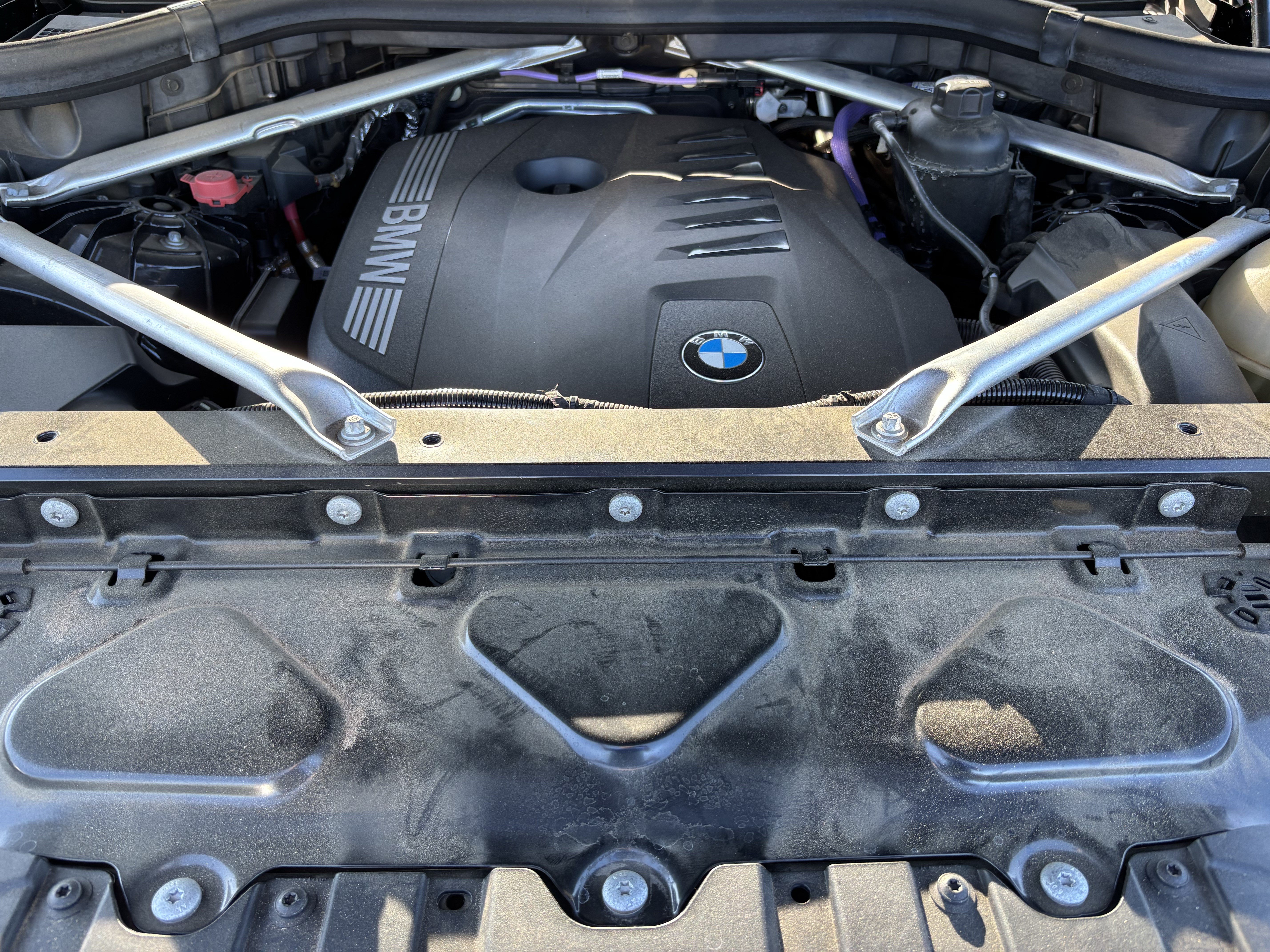 Certified 2024 BMW X5 xDrive40i w/ M Sport Package AWD/4WD image 36