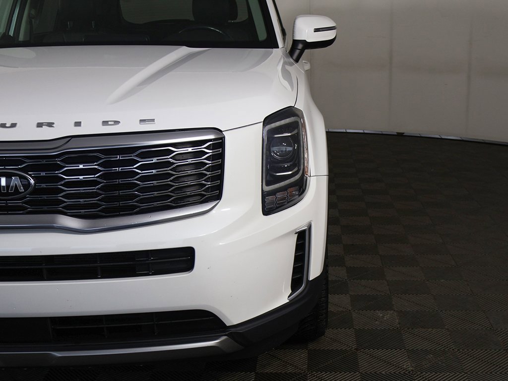 Used 2020 Kia Telluride EX w/ EX Premium Package image 18