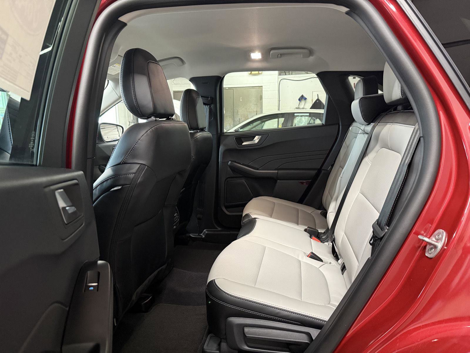 New 2026 Ford Escape Platinum w/ Class II Trailer Tow Package image 19