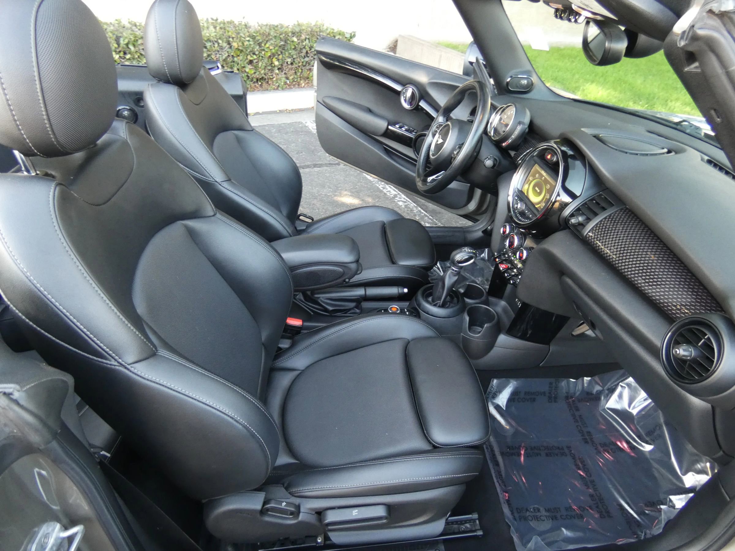 Used 2018 MINI Cooper S w/ Premium Package image 26