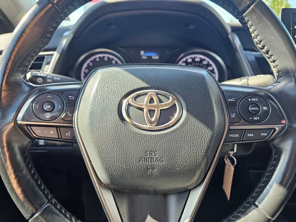 Used 2024 Toyota Camry SE FWD image 19