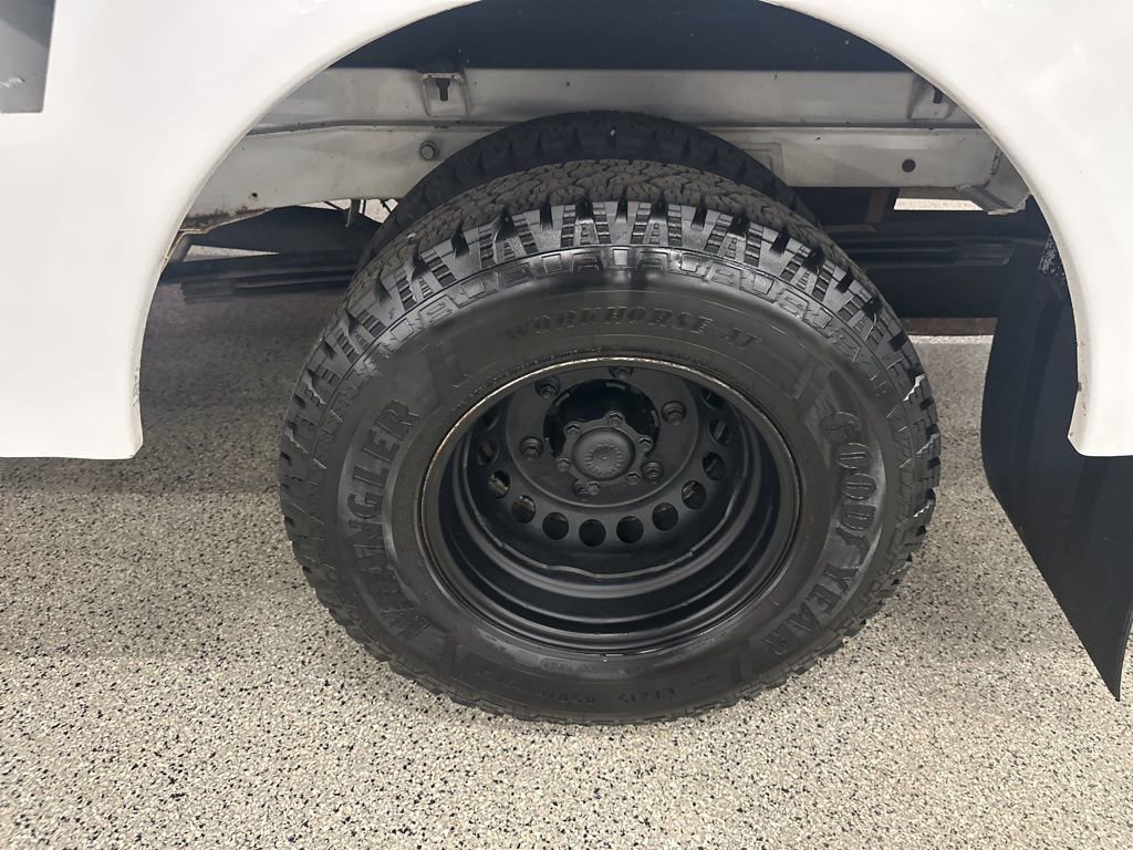 Used 2019 Freightliner Sprinter 3500 w/ Premium Package image 29