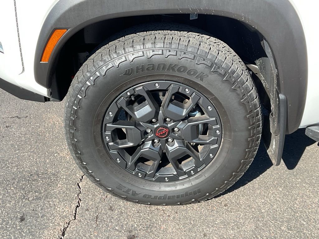 Used 2023 Nissan Frontier PRO-4X w/ Pro-4X Premium Package image 9