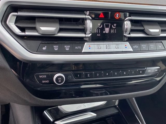 Used 2023 BMW X3 xDrive30i AWD/4WD image 14