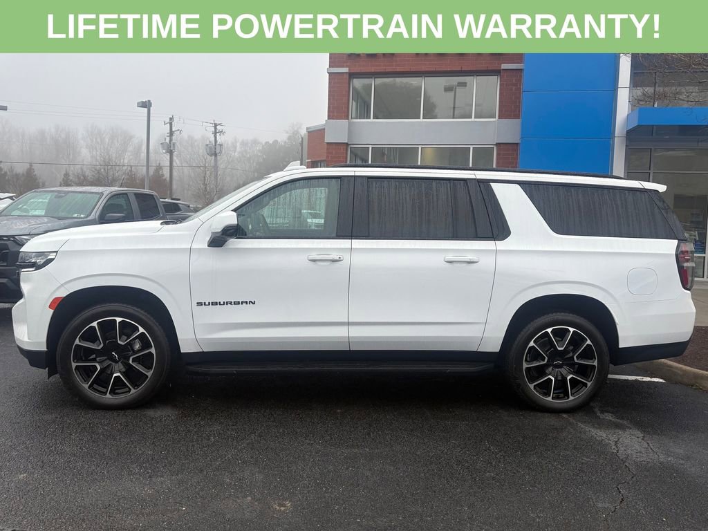 Used 2024 Chevrolet Suburban RST w/ Luxury Package image 2