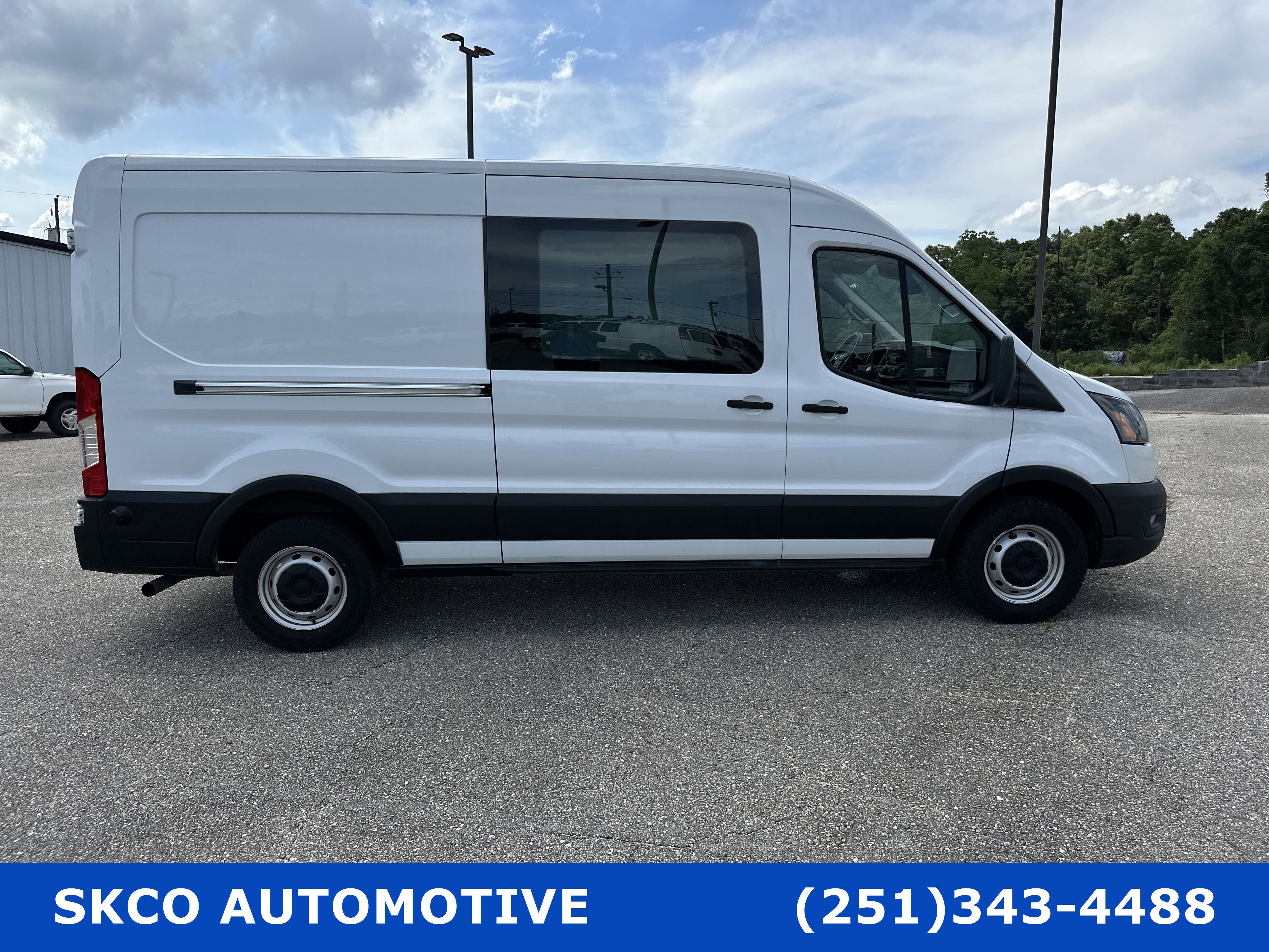Used 2020 Ford Transit 250 Medium Roof image 6