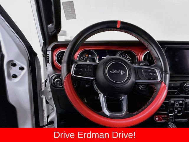 Used 2023 Jeep Wrangler Unlimited Rubicon AWD/4WD image 11