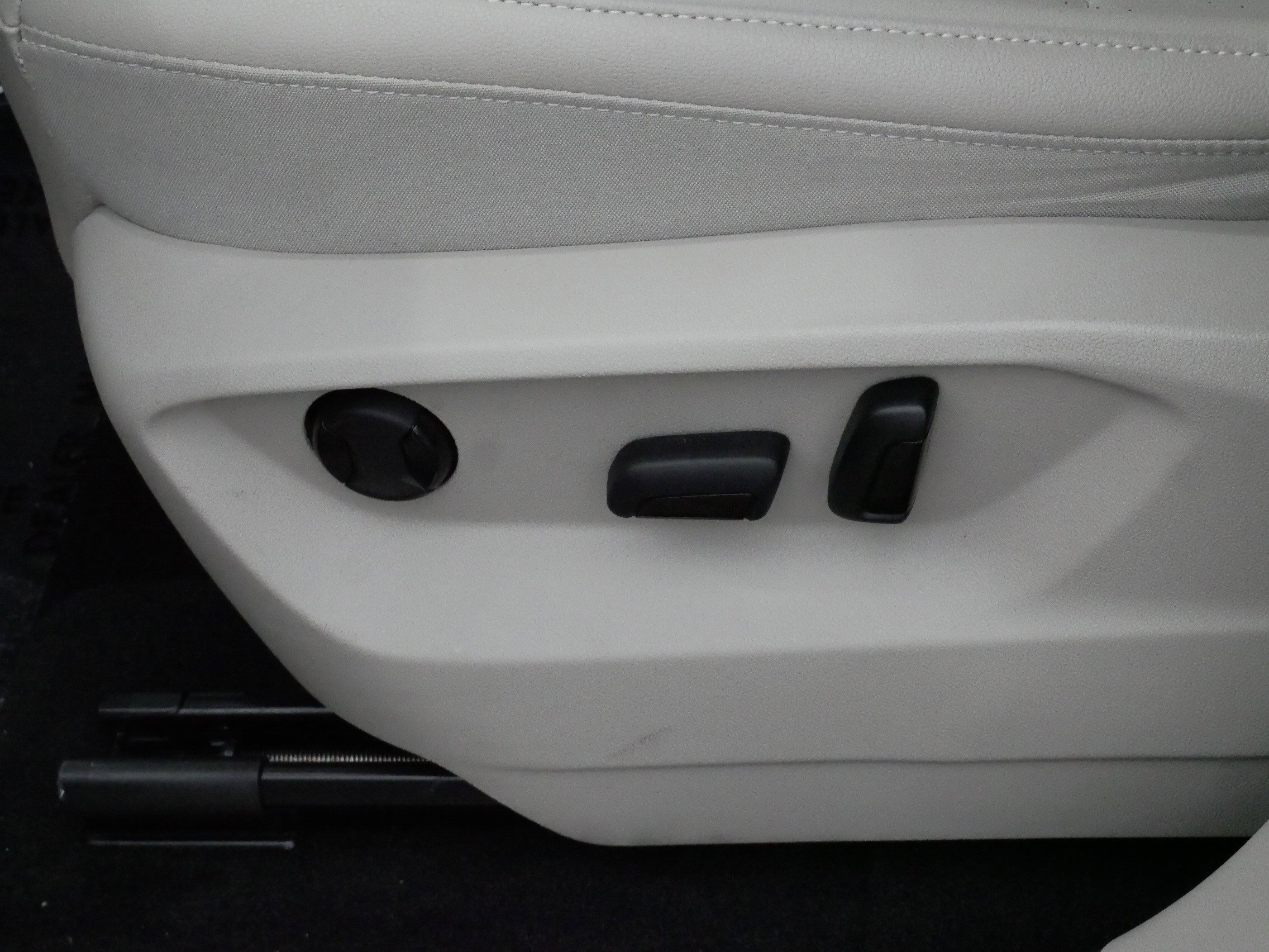 Certified 2023 Volkswagen Atlas SE w/ Panoramic Sunroof Package image 20