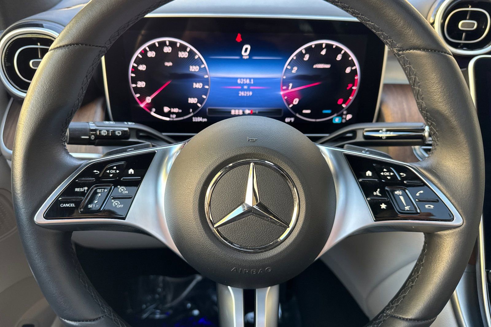 Certified 2024 Mercedes-Benz GLC 300 image 23