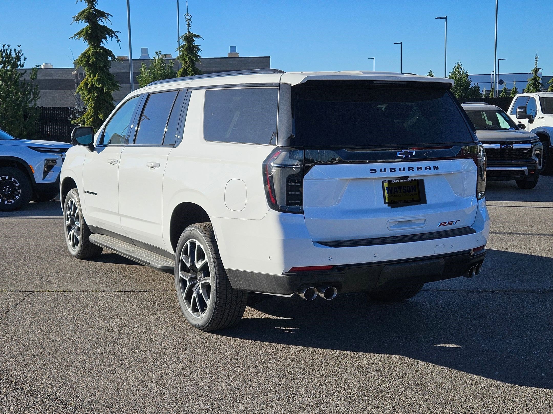 New 2026 Chevrolet Suburban RST w/ Comfort Package AWD/4WD image 7