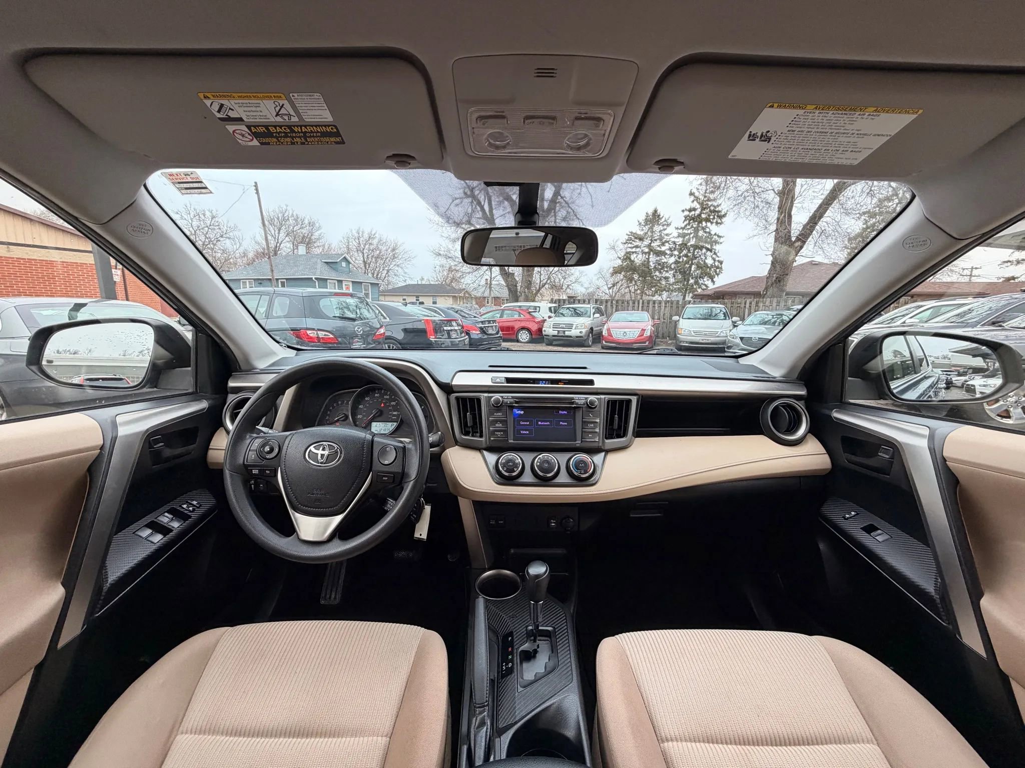 Used 2013 Toyota RAV4 LE image 2