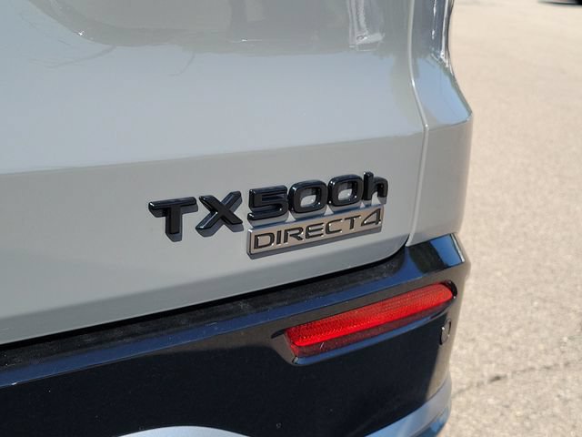 New 2026 Lexus TX 500h AWD w/ Technology Package image 6