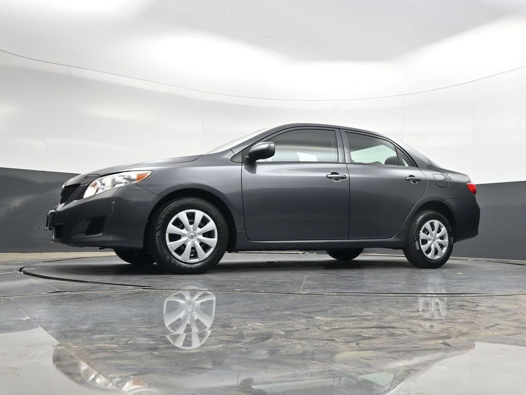 Used 2010 Toyota Corolla LE FWD image 27