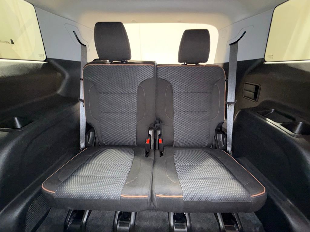 Used 2022 GMC Acadia AT4 w/ Trailering Package image 23