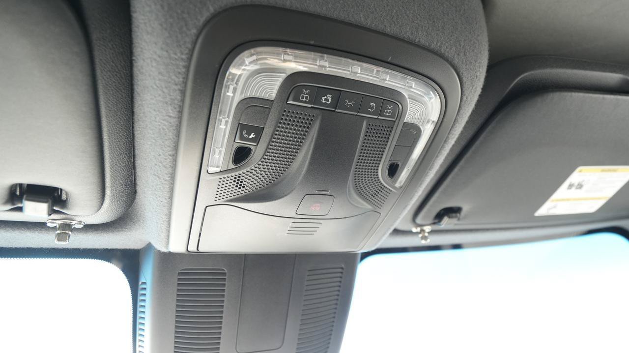 Used 2022 Mercedes-Benz Sprinter 2500 image 27