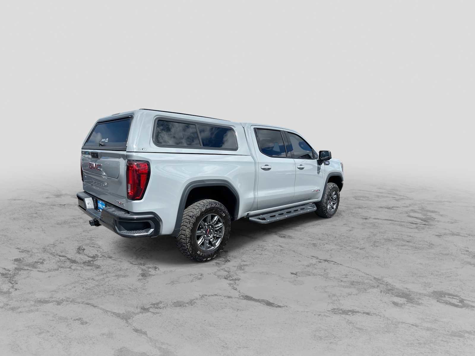 Used 2024 GMC Sierra 1500 AT4X AWD/4WD image 8