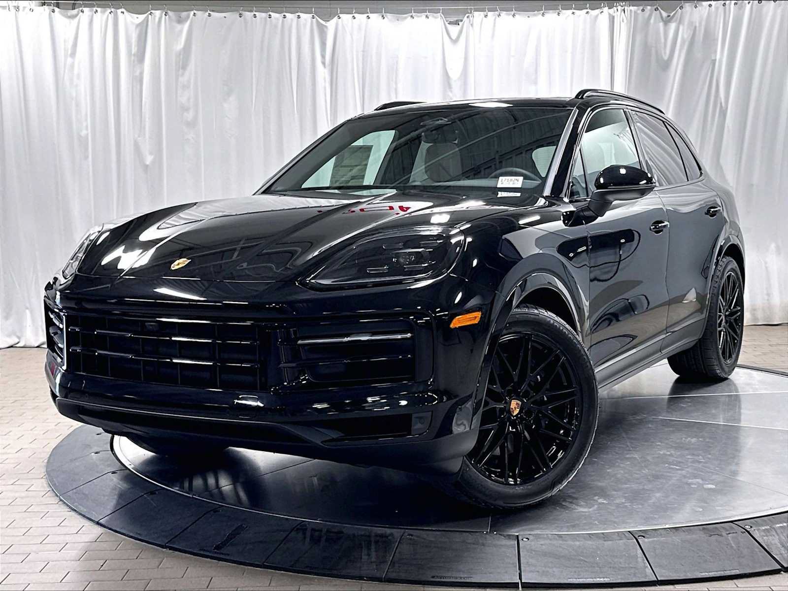 New 2026 Porsche Cayenne S AWD/4WD image 1