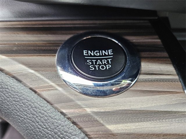 Used 2024 Ford Explorer Limited image 29