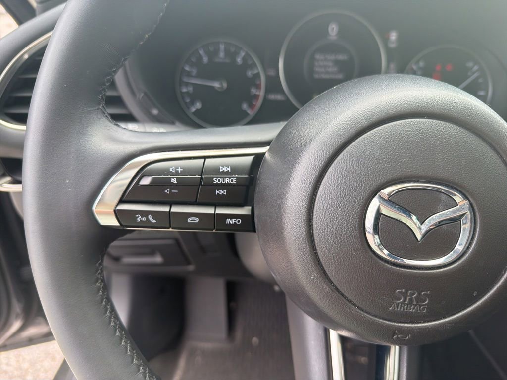 Used 2025 MAZDA MAZDA3 s FWD image 18