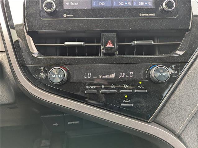 Used 2023 Toyota Camry SE FWD image 18