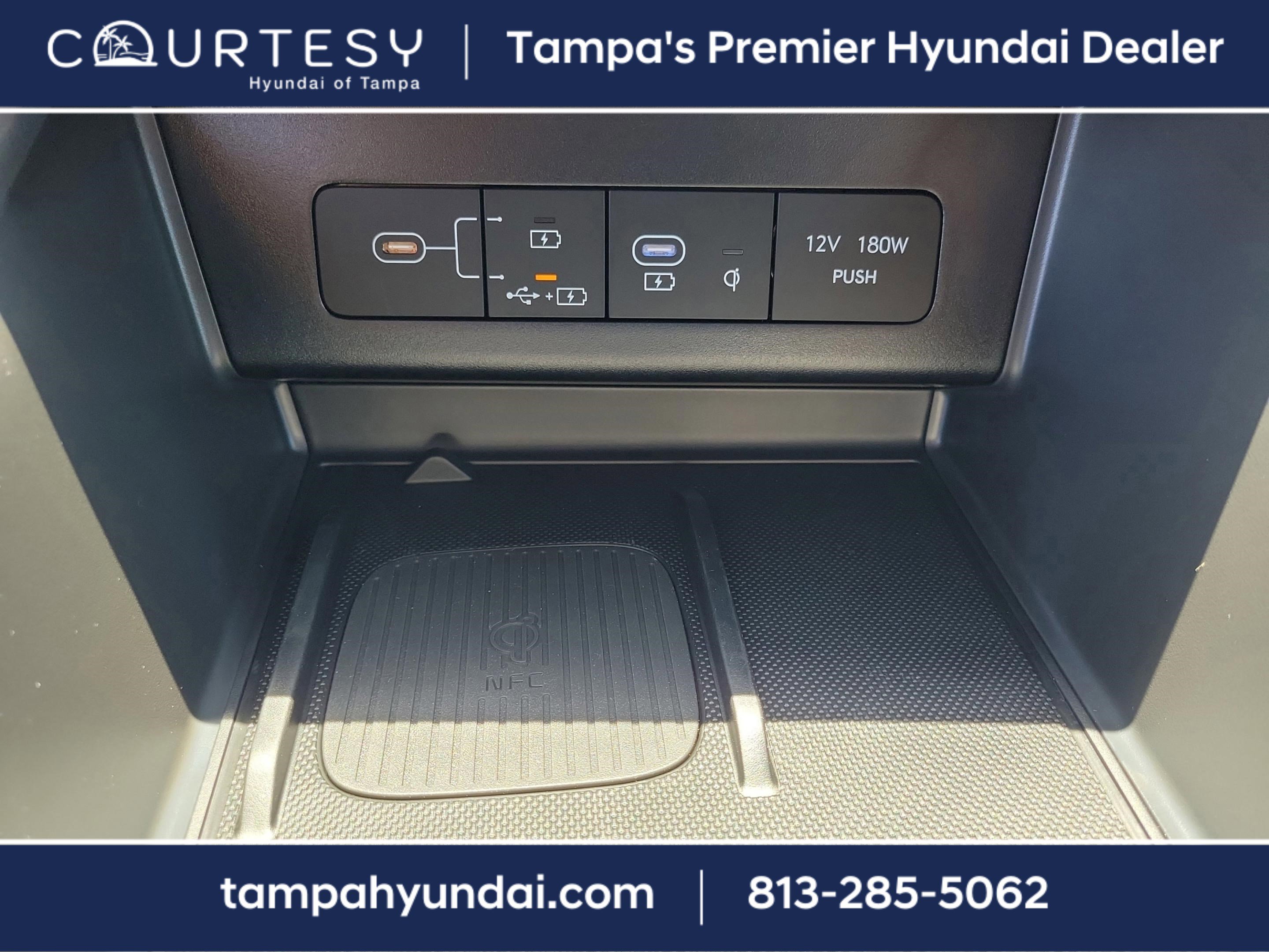 New 2025 Hyundai Sonata Limited image 24