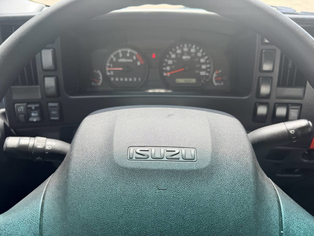 Used 2024 Isuzu NPR RWD image 34