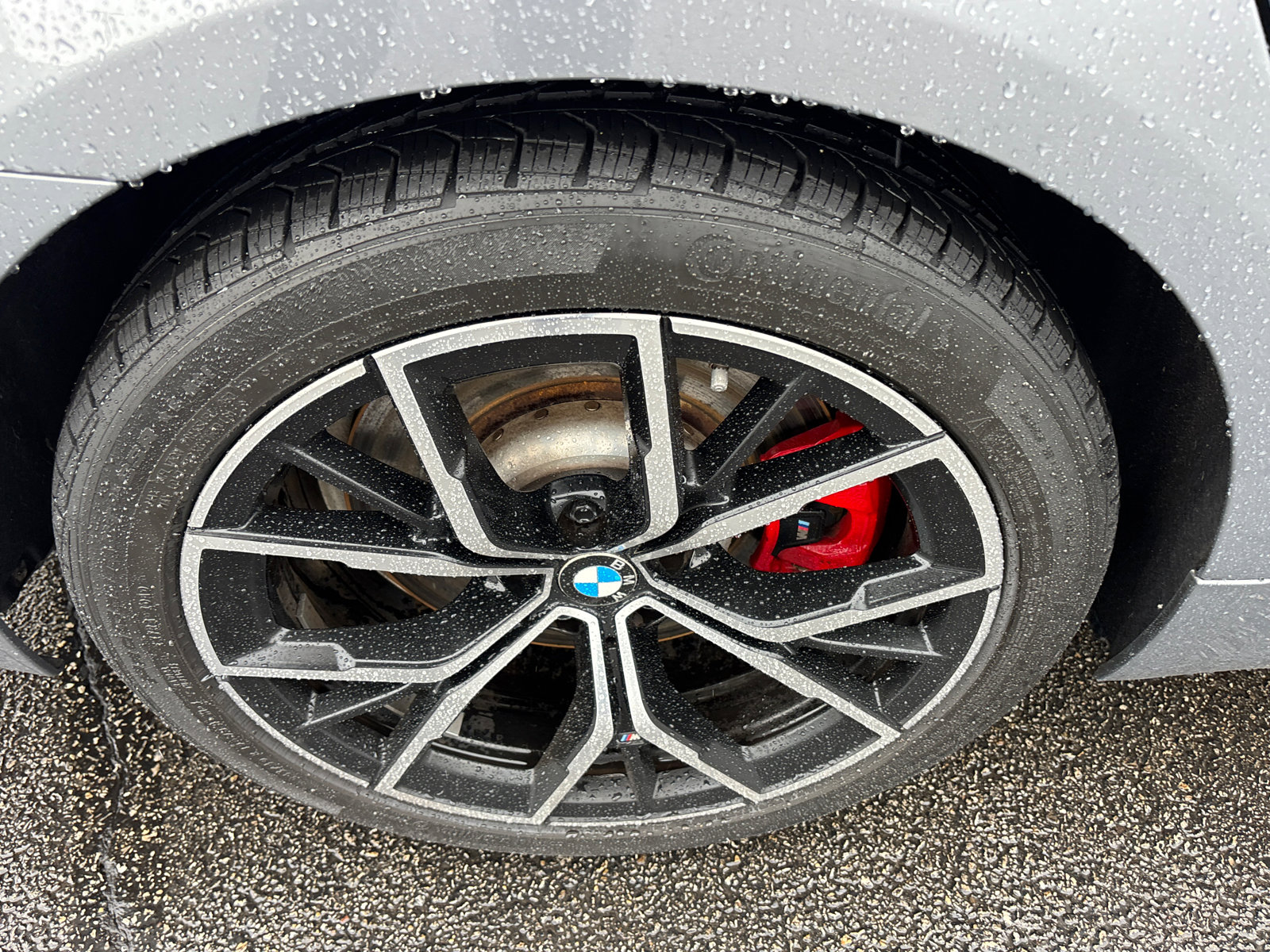 Used 2023 BMW 540i xDrive w/ M Sport Package image 10